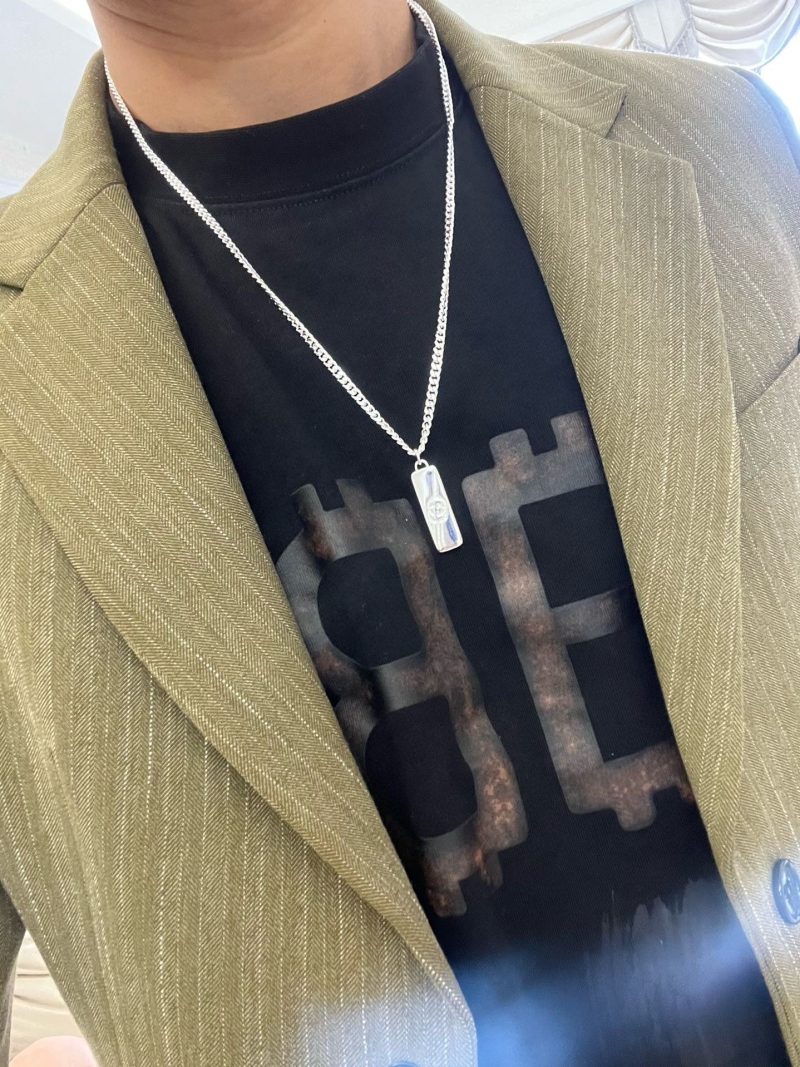 Gvc*1 necklaces